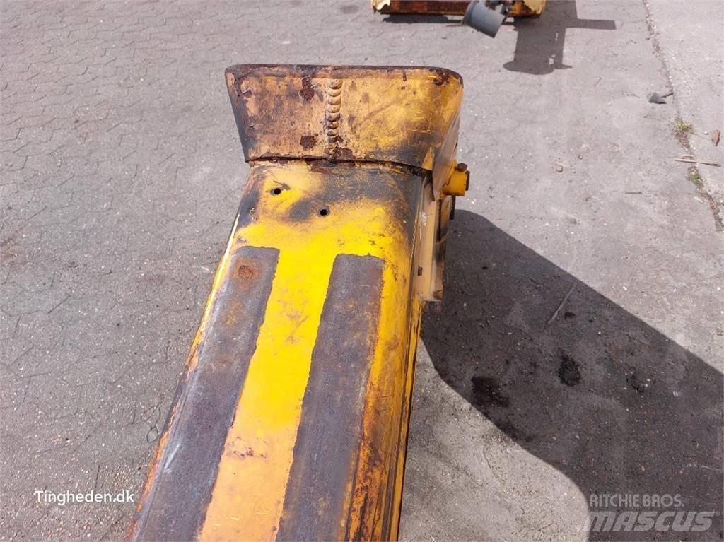 JCB 531-70 Sijos ir savivarčiai