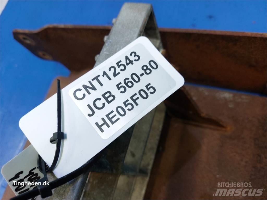 JCB 560-80 Kabinos ir interjeras