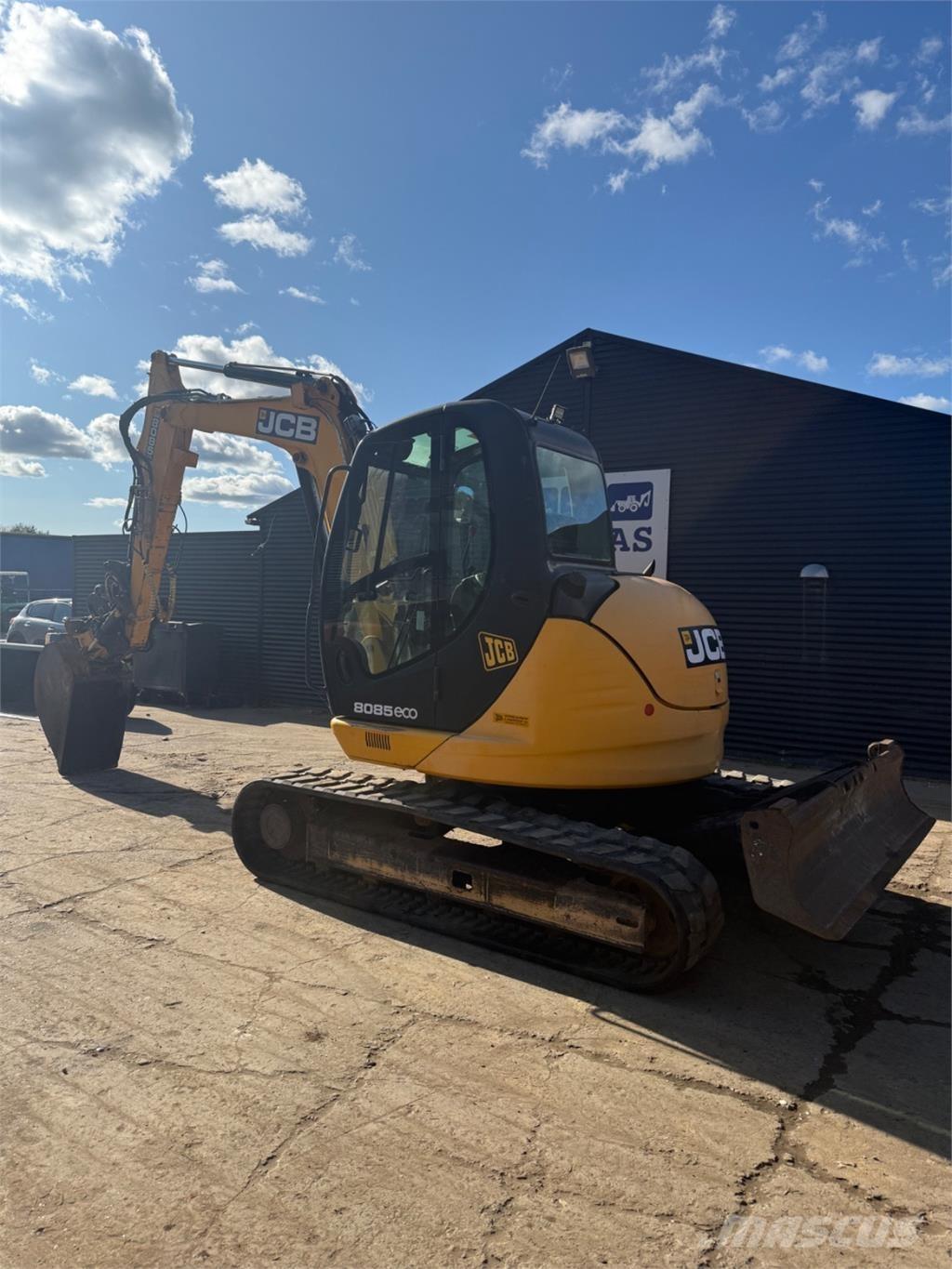 JCB 8085 Vikšriniai ekskavatoriai