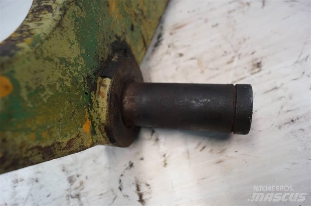 John Deere  Kiti naudoti traktorių priedai