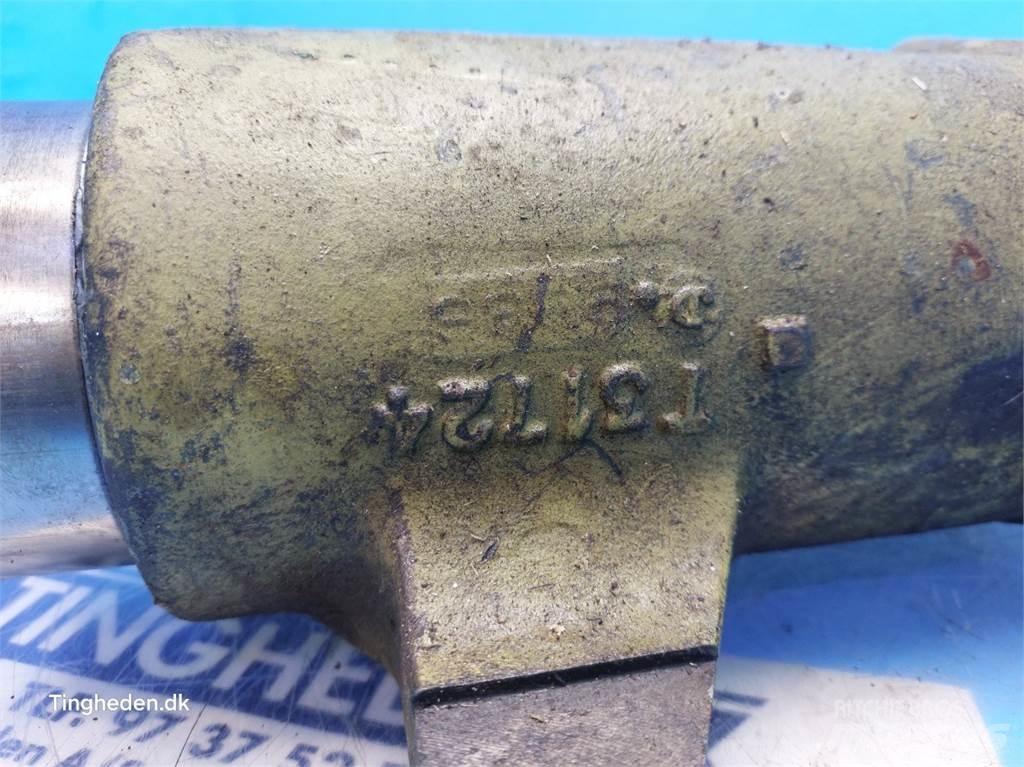 John Deere  Hidraulikos įrenginiai