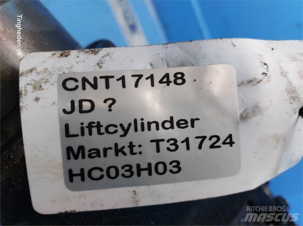 John Deere  Hidraulikos įrenginiai