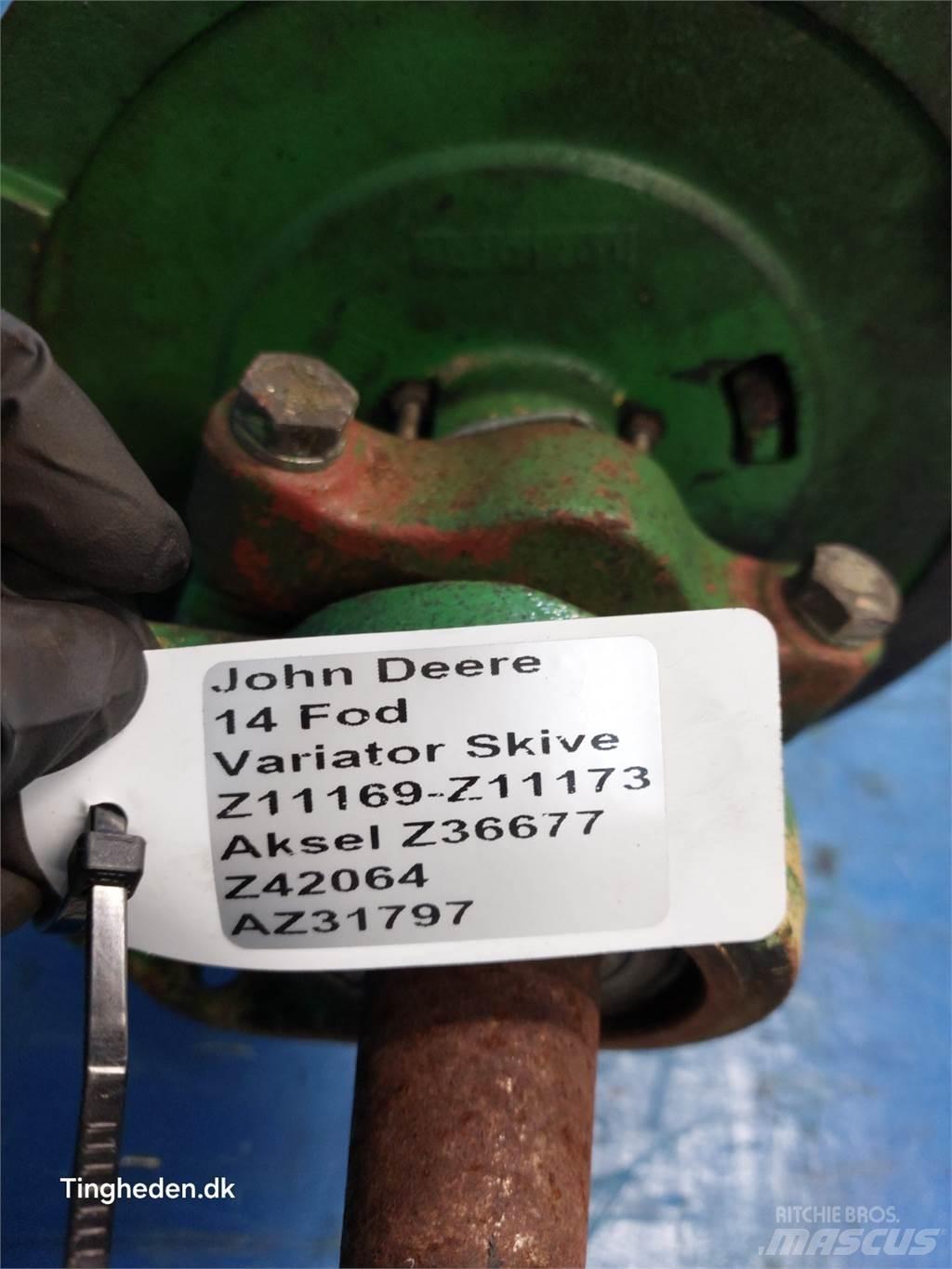John Deere 1000 Derliaus nuėmimo kombainų priedai