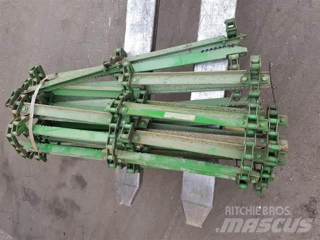 John Deere 1052 Derliaus nuėmimo kombainų priedai