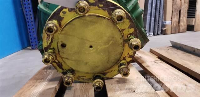 John Deere 1065 Derliaus nuėmimo kombainų priedai