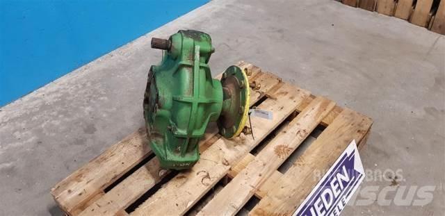 John Deere 1065 Derliaus nuėmimo kombainų priedai