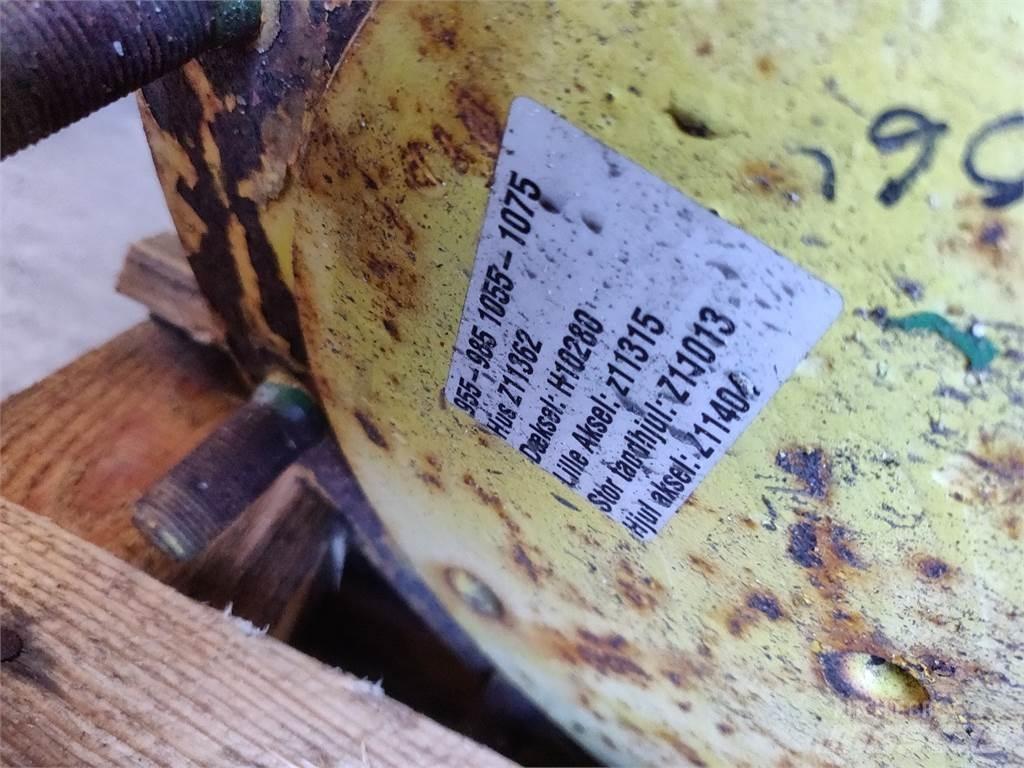 John Deere 1065 Derliaus nuėmimo kombainų priedai