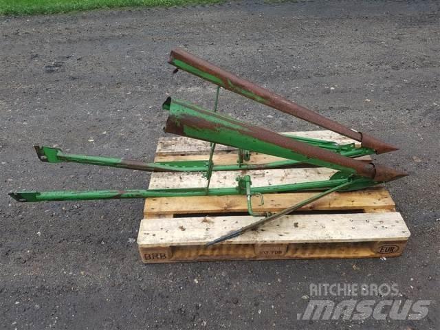 John Deere 1075 Derliaus nuėmimo kombainų priedai
