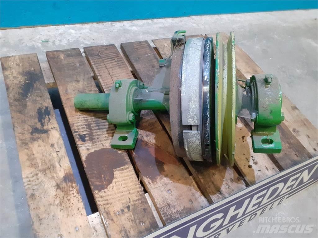 John Deere 1075 Derliaus nuėmimo kombainų priedai