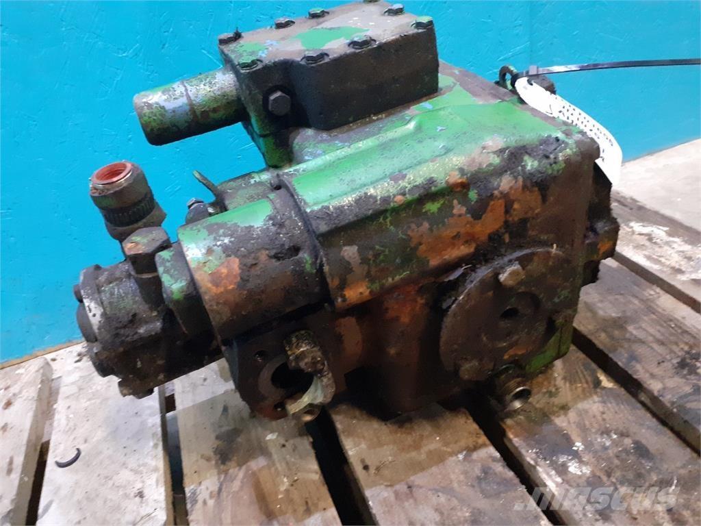 John Deere 1075 Hidraulikos įrenginiai