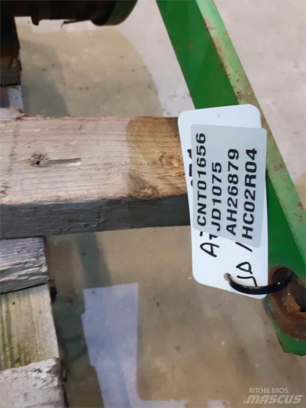 John Deere 1075 Derliaus nuėmimo kombainų priedai