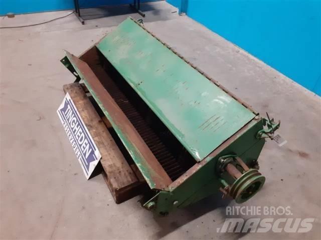 John Deere 1085 Derliaus nuėmimo kombainų priedai