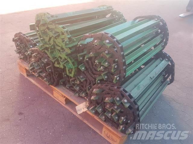 John Deere 1085 Derliaus nuėmimo kombainų priedai
