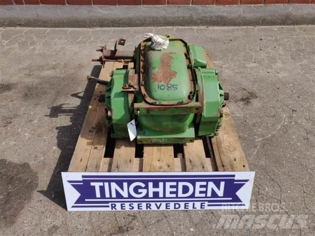 John Deere 1085 Transmisijos