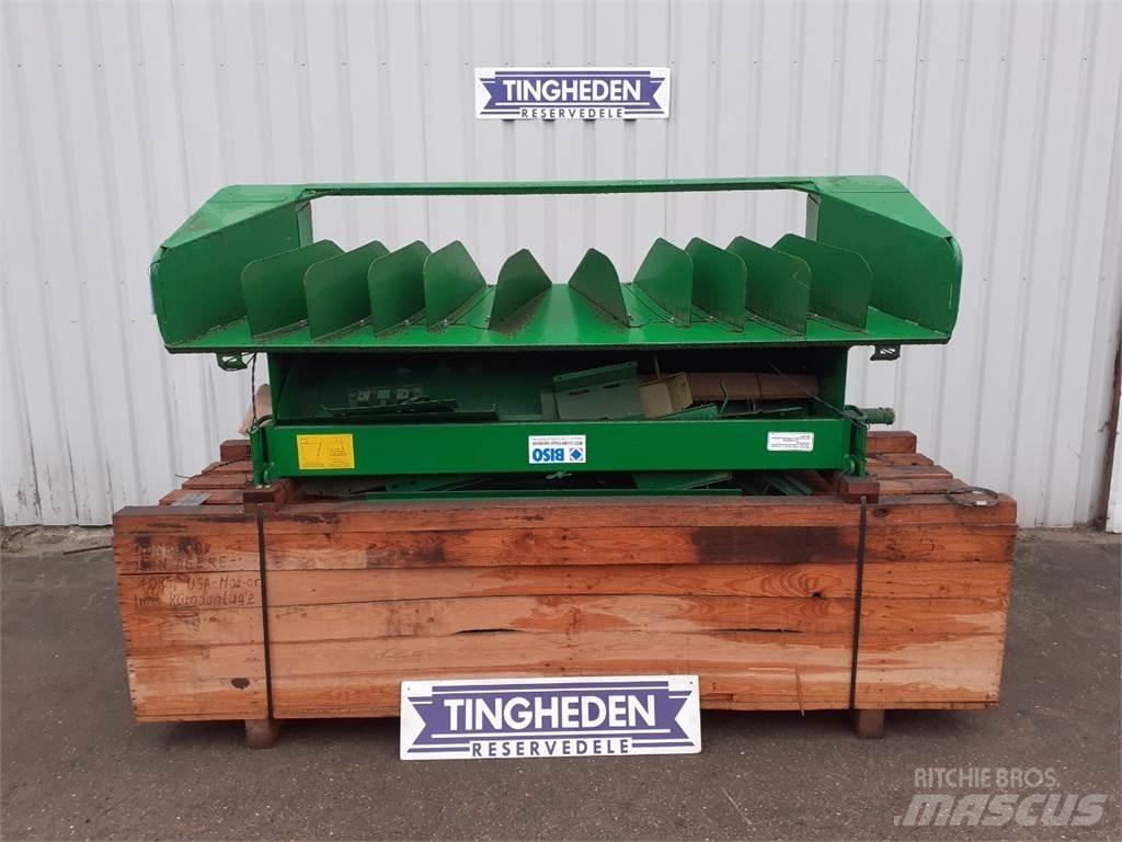 John Deere 1085 Derliaus nuėmimo kombainų priedai
