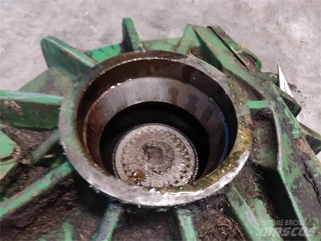 John Deere 1085 Derliaus nuėmimo kombainų priedai