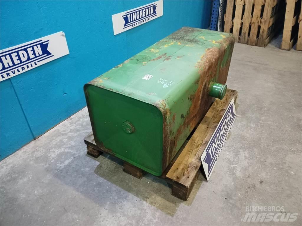John Deere 1085 Derliaus nuėmimo kombainų priedai