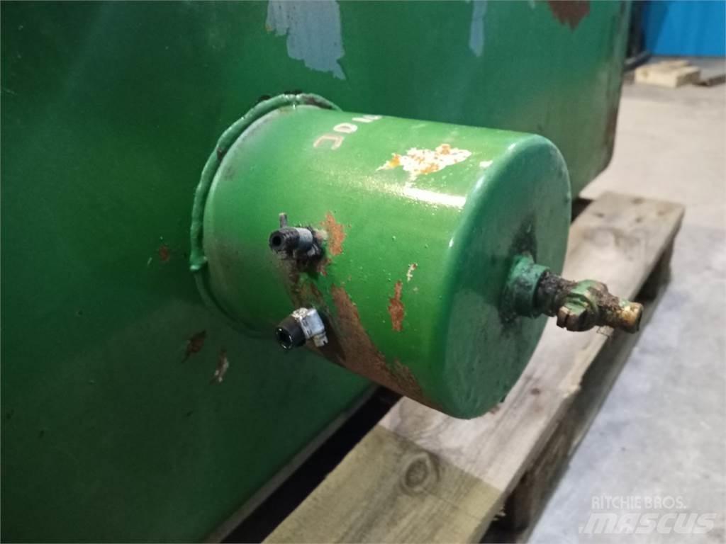 John Deere 1085 Derliaus nuėmimo kombainų priedai