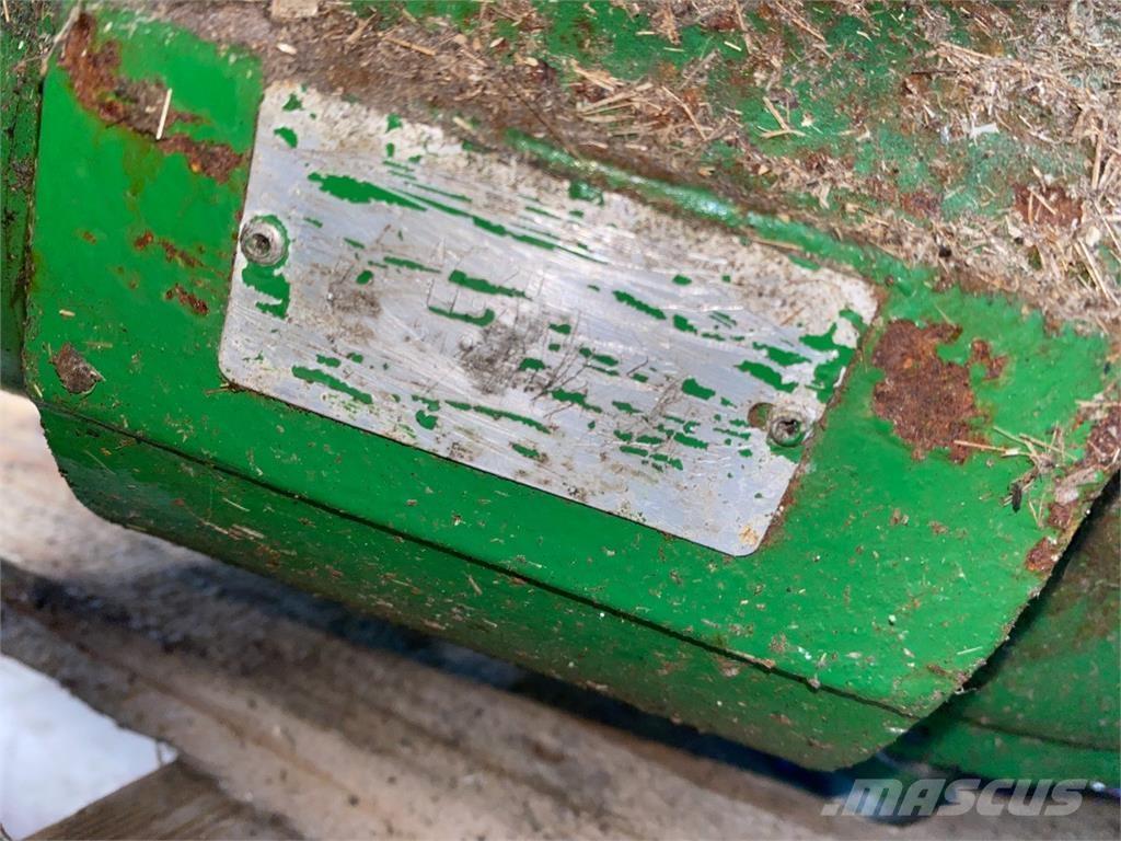 John Deere 1170 Hidraulikos įrenginiai