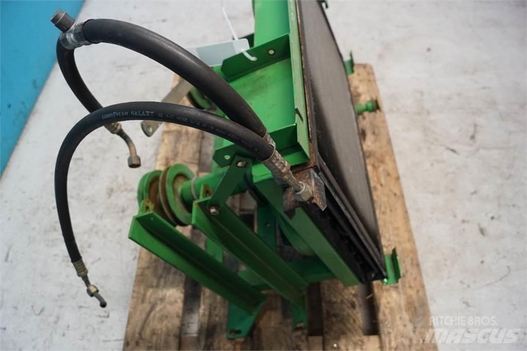John Deere 1170 Radiatoriai