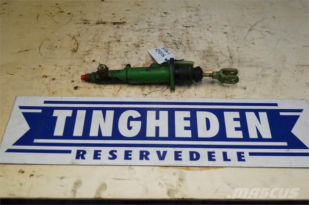 John Deere 1170 Hidraulikos įrenginiai