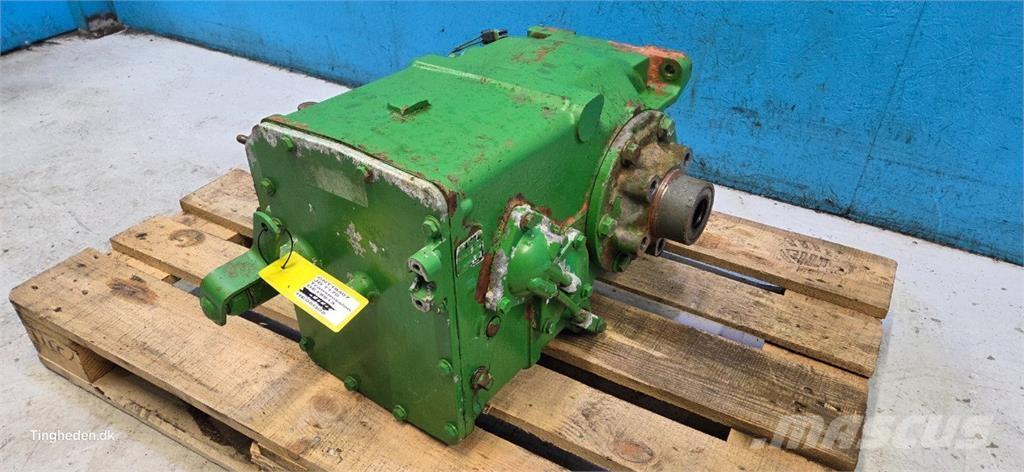 John Deere 1170 Transmisijos