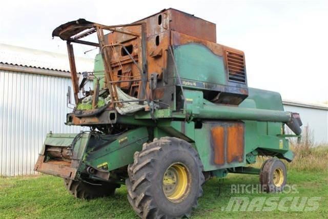 John Deere 1177 Derliaus nuėmimo kombainai