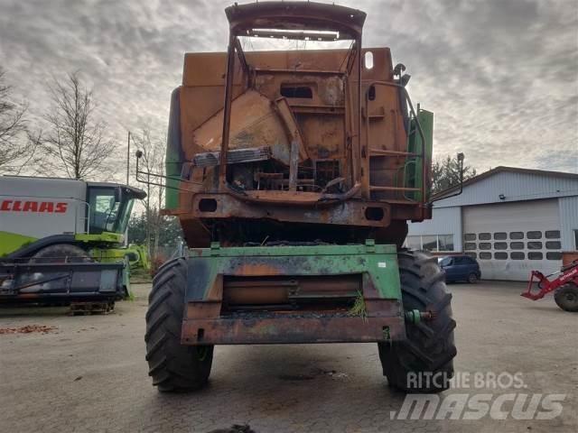 John Deere 1177 Derliaus nuėmimo kombainai