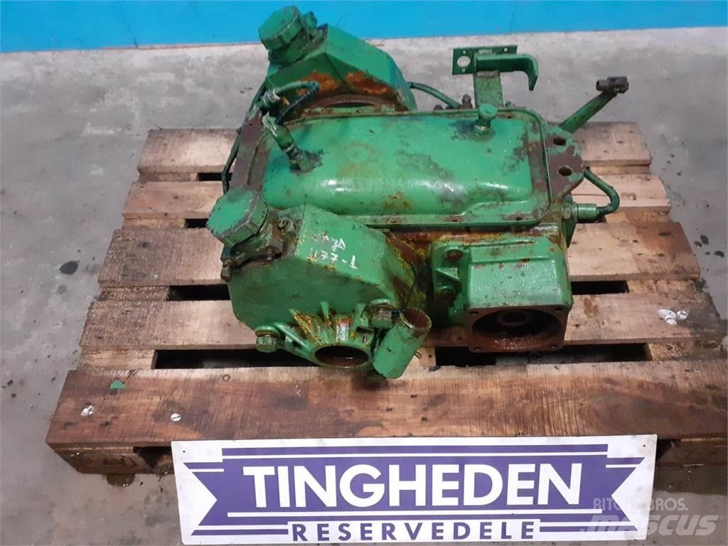 John Deere 1177 Transmisijos