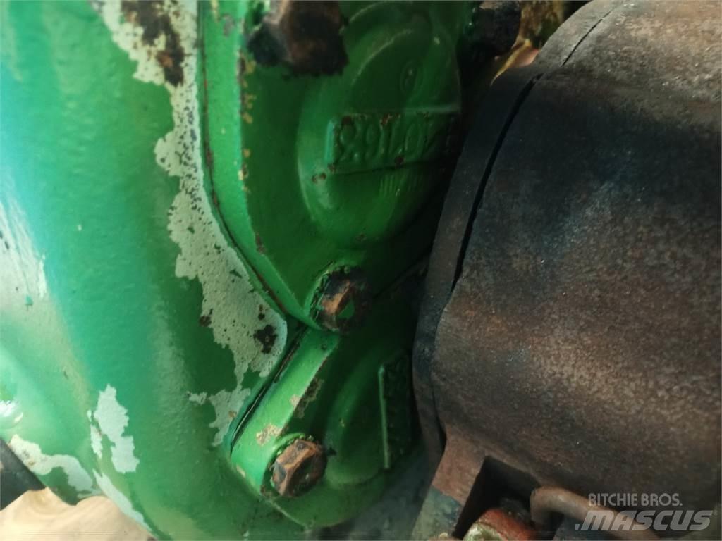 John Deere 1177 Transmisijos