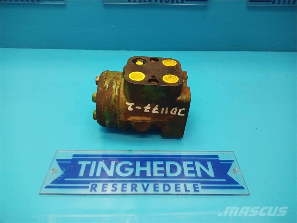 John Deere 1177 Hidraulikos įrenginiai