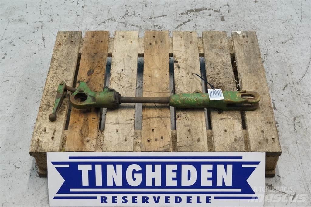John Deere 1530 Kiti naudoti traktorių priedai