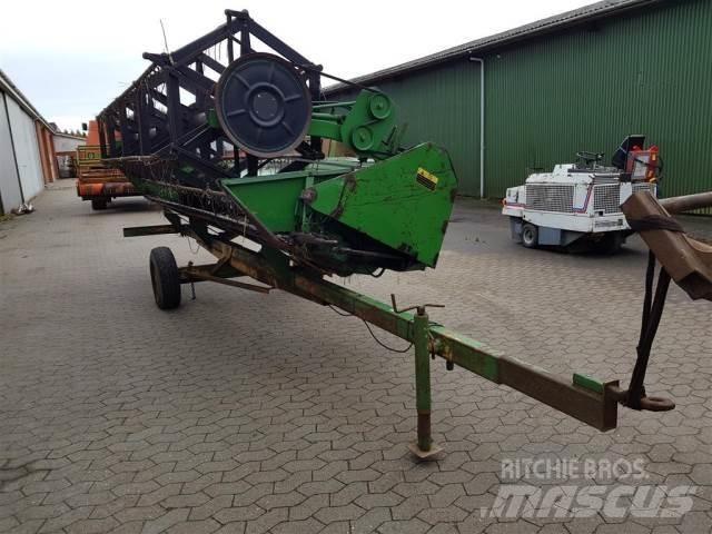 John Deere 16 Derliaus nuėmimo kombainų priedai