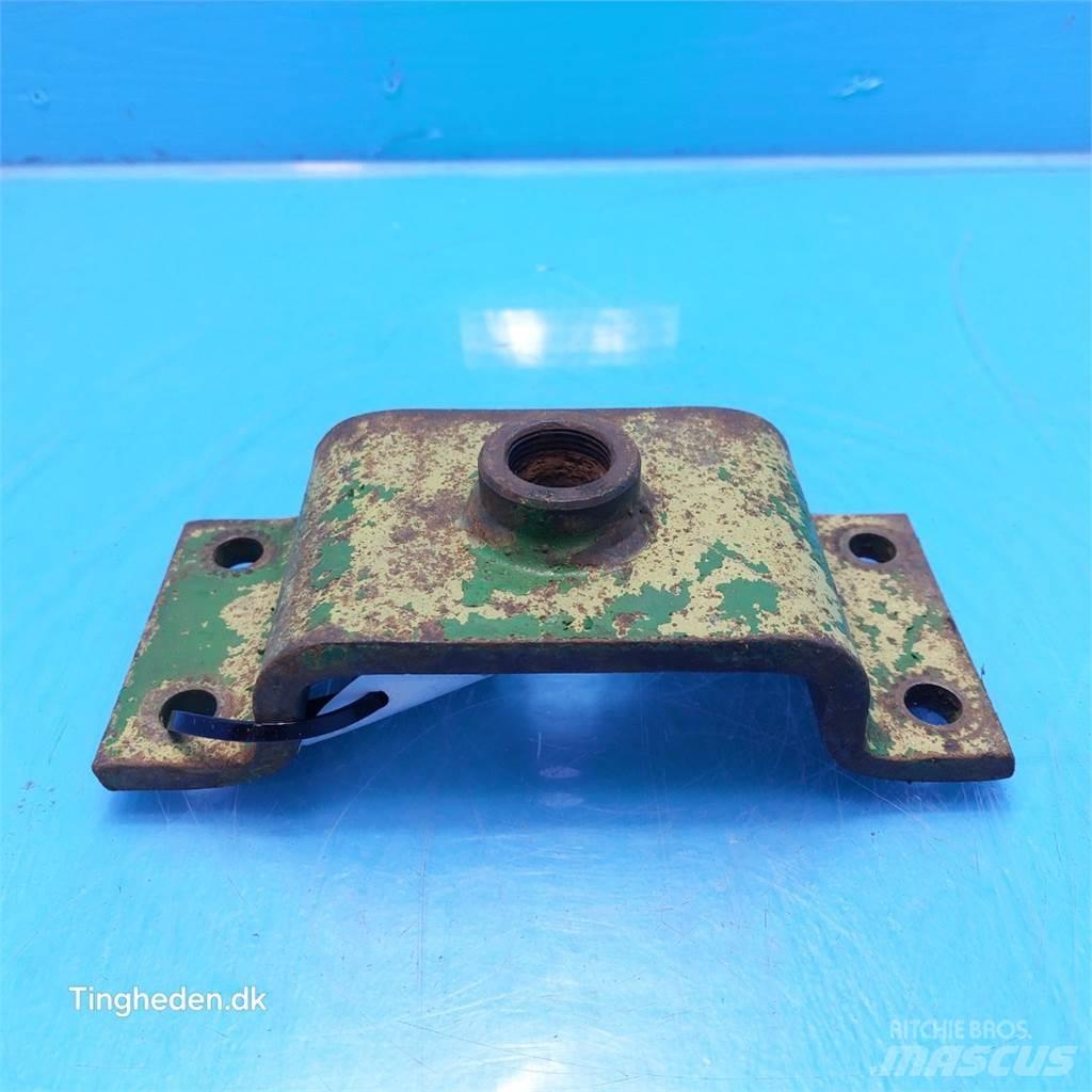 John Deere 1630 Kiti naudoti traktorių priedai
