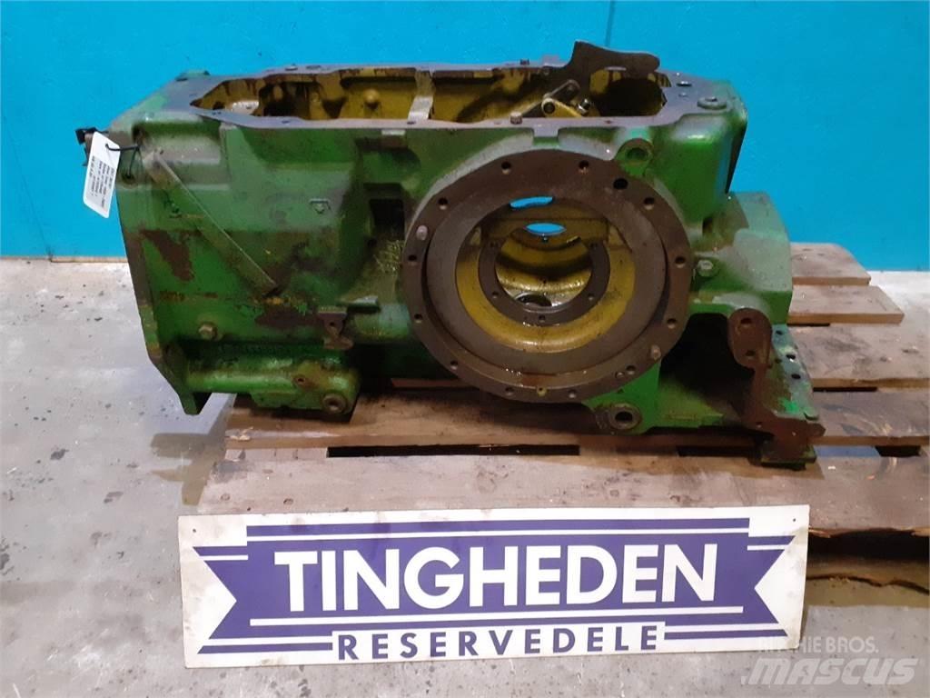 John Deere 2020 Transmisijos