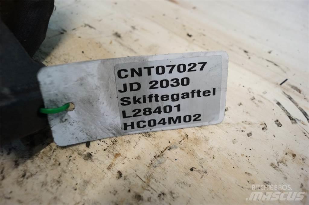 John Deere 2030 Transmisijos