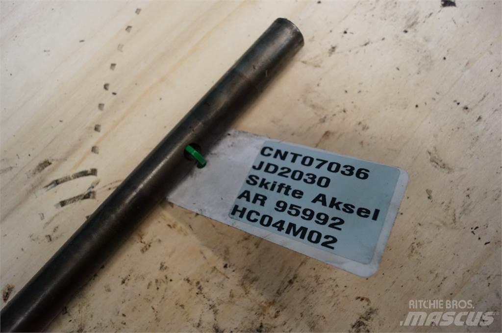 John Deere 2030 Transmisijos