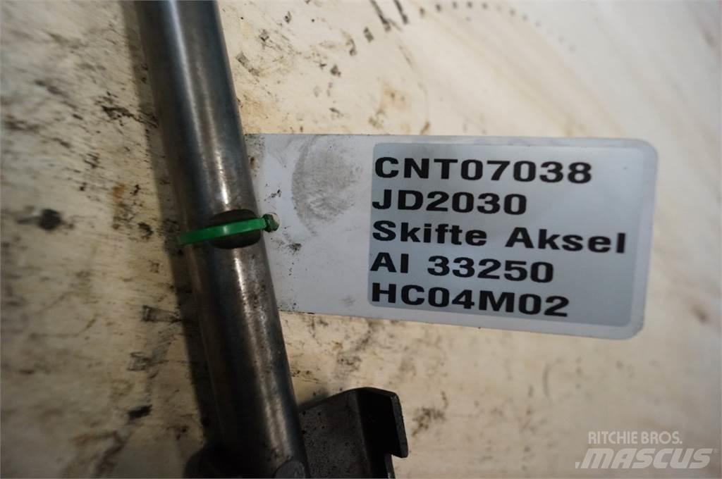 John Deere 2030 Transmisijos