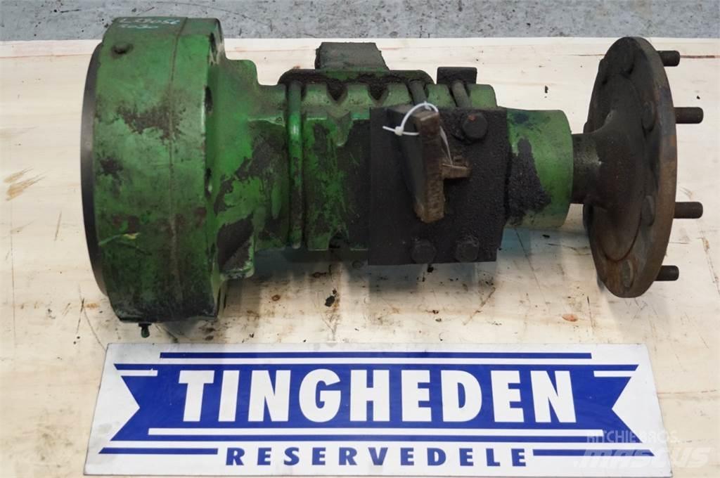 John Deere 2030 Kiti naudoti traktorių priedai