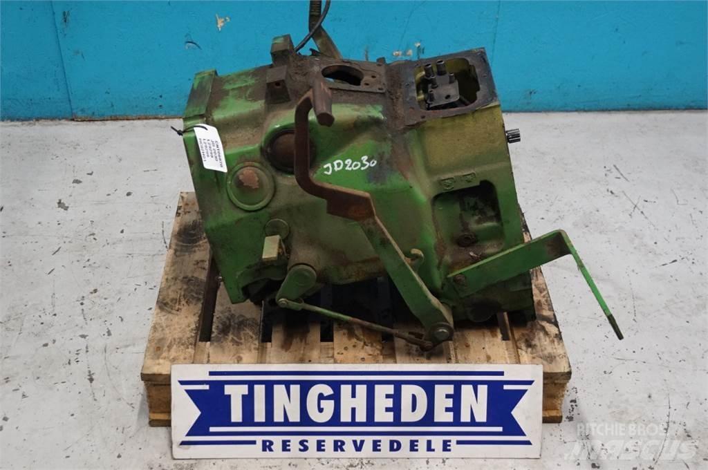 John Deere 2030 Transmisijos
