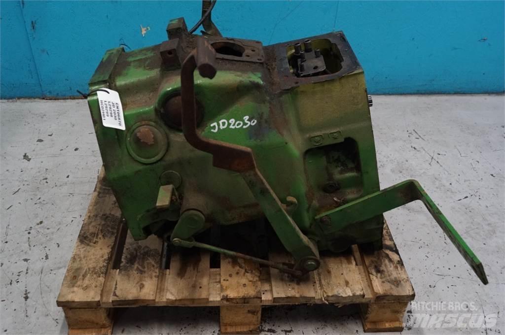 John Deere 2030 Transmisijos