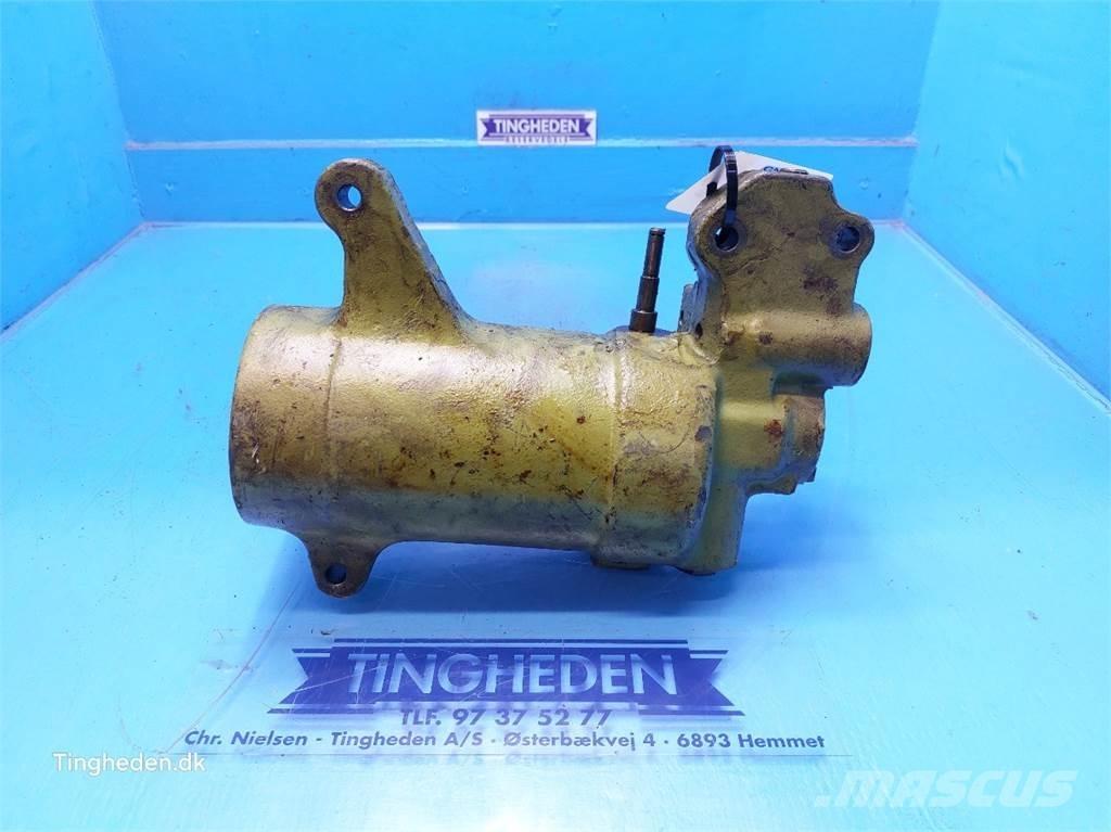 John Deere 2030 Hidraulikos įrenginiai