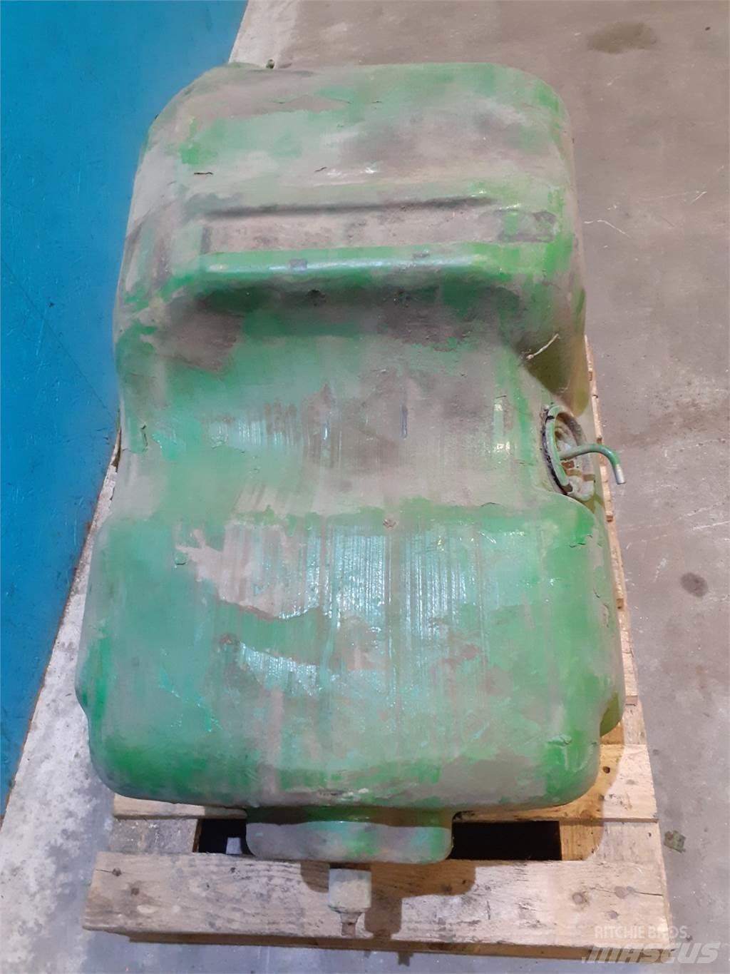 John Deere 2040 Kiti naudoti traktorių priedai