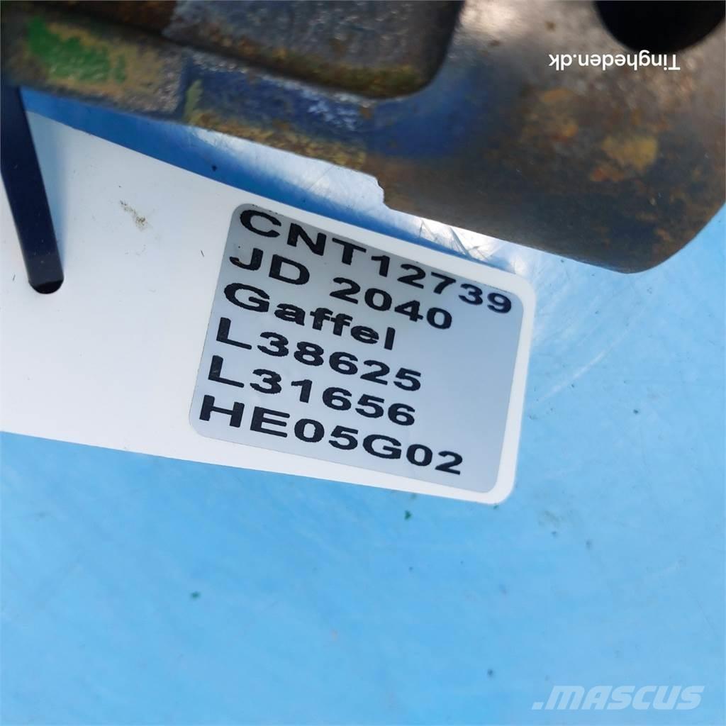 John Deere 2040 Kiti naudoti traktorių priedai