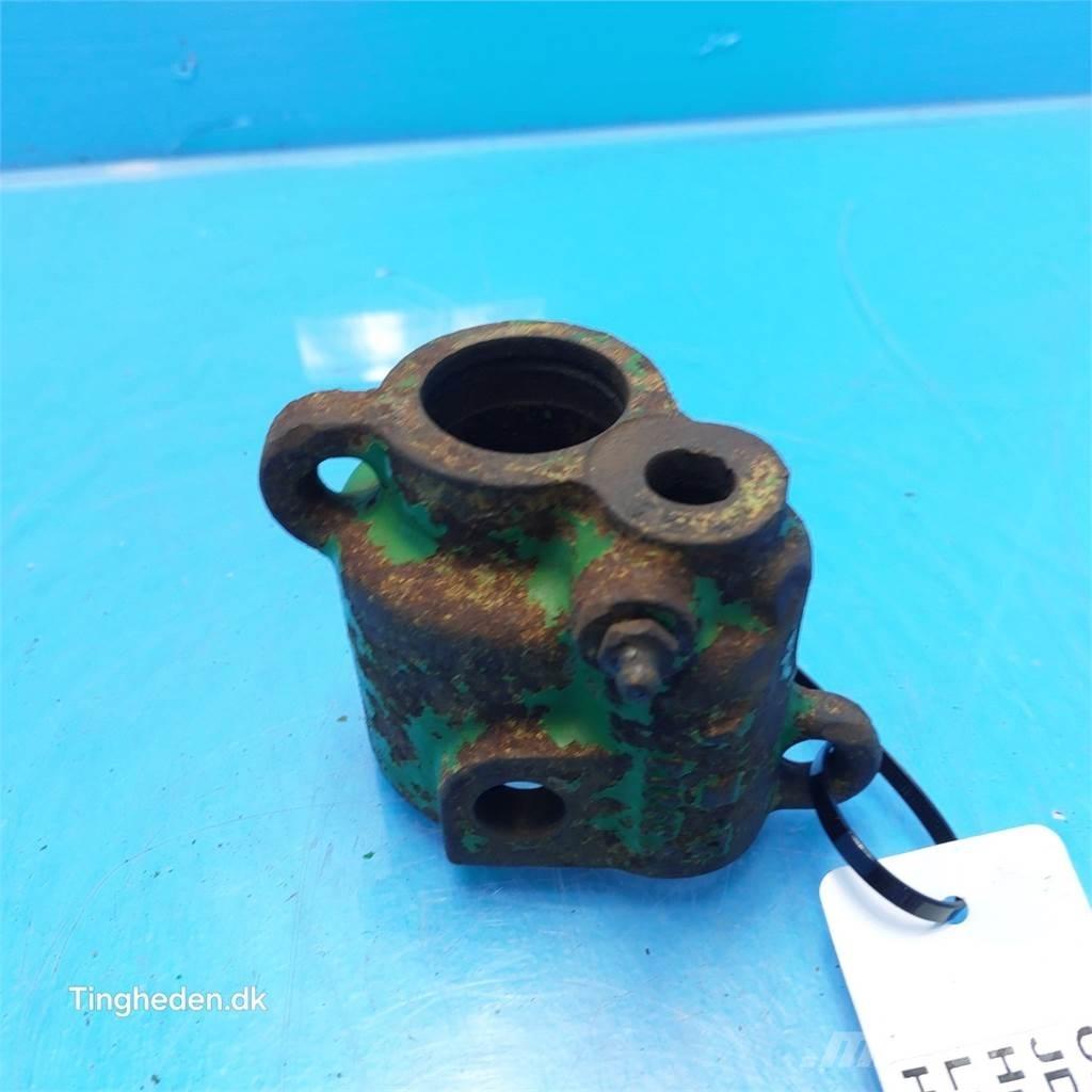 John Deere 2040 Kiti naudoti traktorių priedai