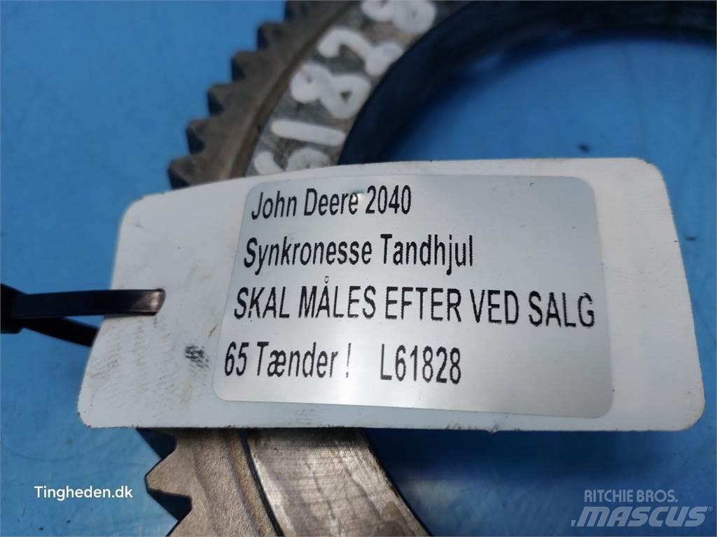 John Deere 2040 Transmisijos