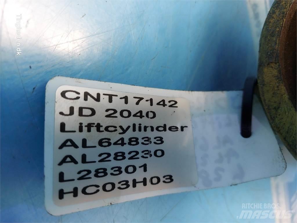 John Deere 2040 Hidraulikos įrenginiai