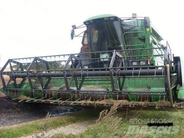 John Deere 2054 Derliaus nuėmimo kombainai