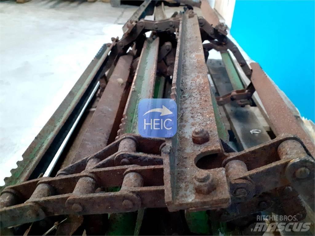 John Deere 2054 Derliaus nuėmimo kombainų priedai
