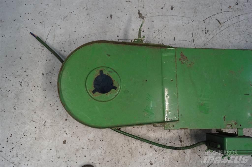 John Deere 2054 Derliaus nuėmimo kombainų priedai